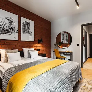 Apartament Mlode Doki By Happystay